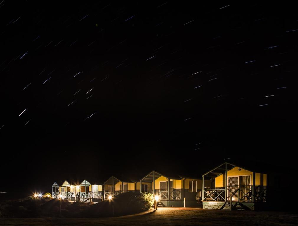 فندق Dongara Tourist Park Port Denison المظهر الخارجي الصورة
